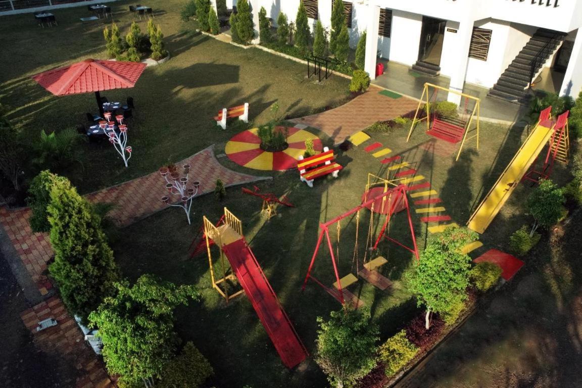 Nisarg Resort Jabalpur Extérieur photo